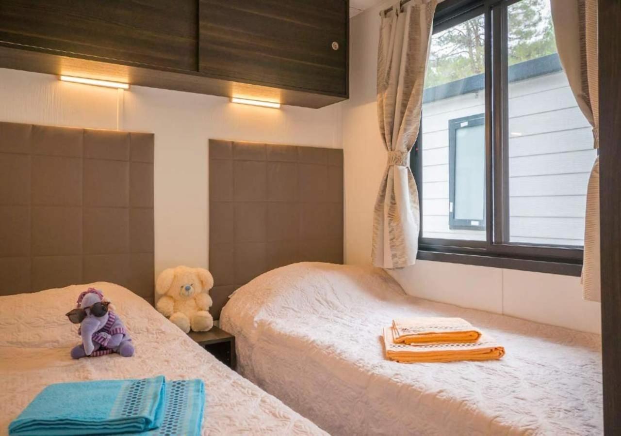 Camping Bijela Uvala - Eurocamp I Homair โปเรช ห้อง รูปภาพ